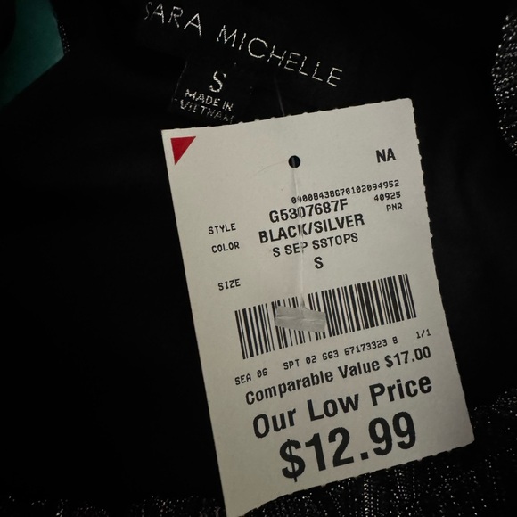 Sara Michelle Metallic Floral Blouse - Black & Silver - Size S - New with Tags - Picture 3 of 3